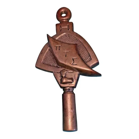 Vintage Brass Pi Tau Sigma Mechanical Engineering Fraternity Honor Society Key - Picture 2 of 10